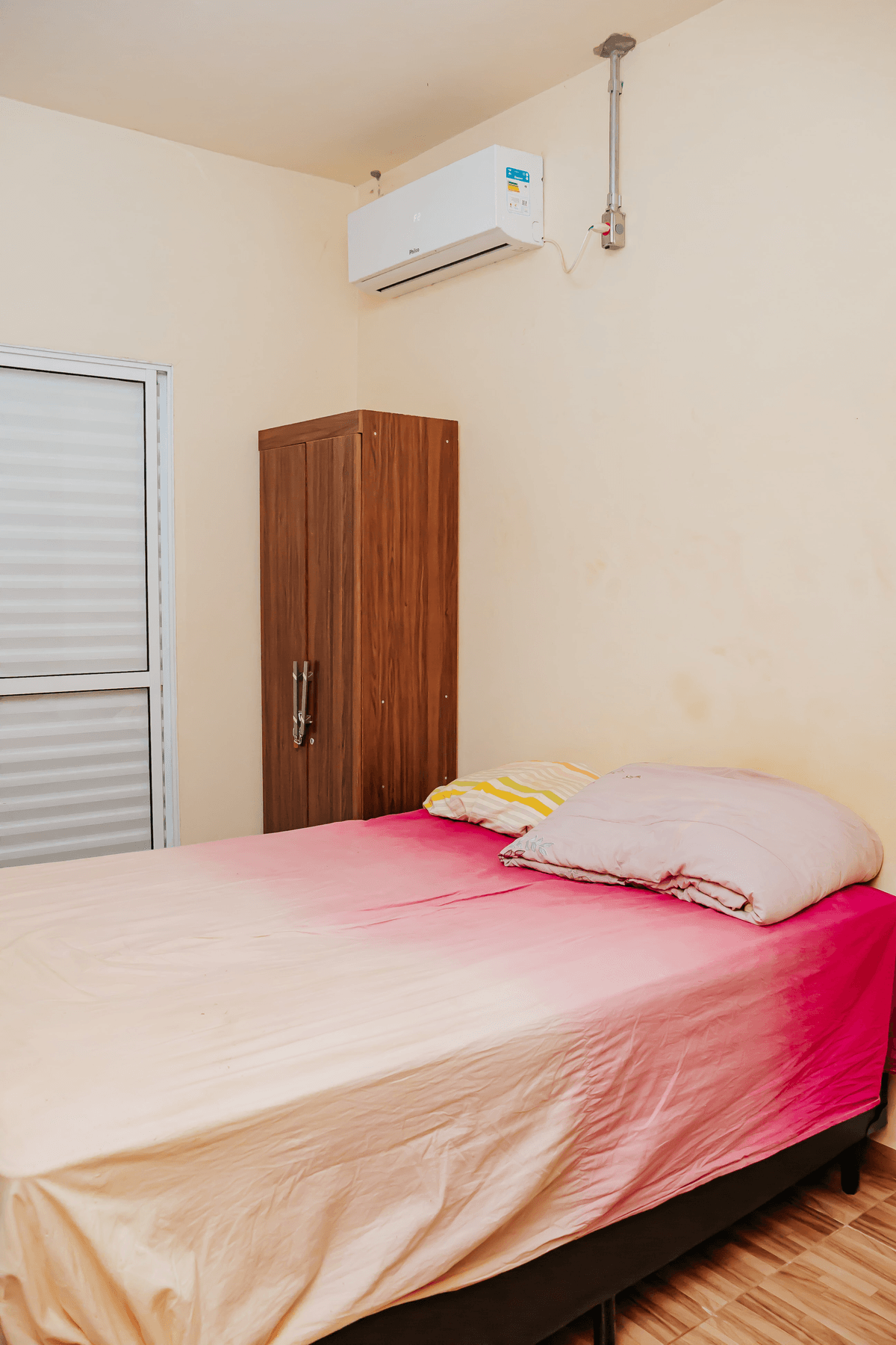 4 Quartos Confortáveis com Banheiro Privativo - Chácara para alugar final de semana em Boituva - Pousada interior SP